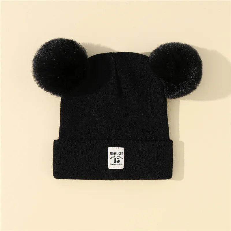 Gorro Infantil de Tricô com Pom - Pom - Valor Digital