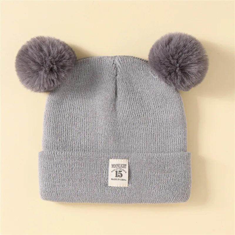 Gorro Infantil de Tricô com Pom - Pom - Valor Digital