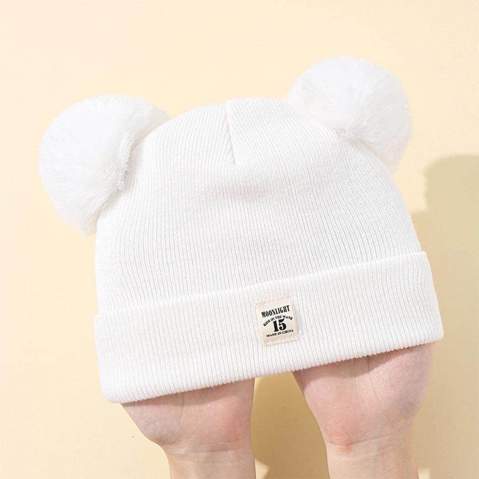 Gorro Infantil de Tricô com Pom - Pom - Valor Digital