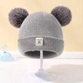 Gorro Infantil de Tricô com Pom - Pom - Valor Digital