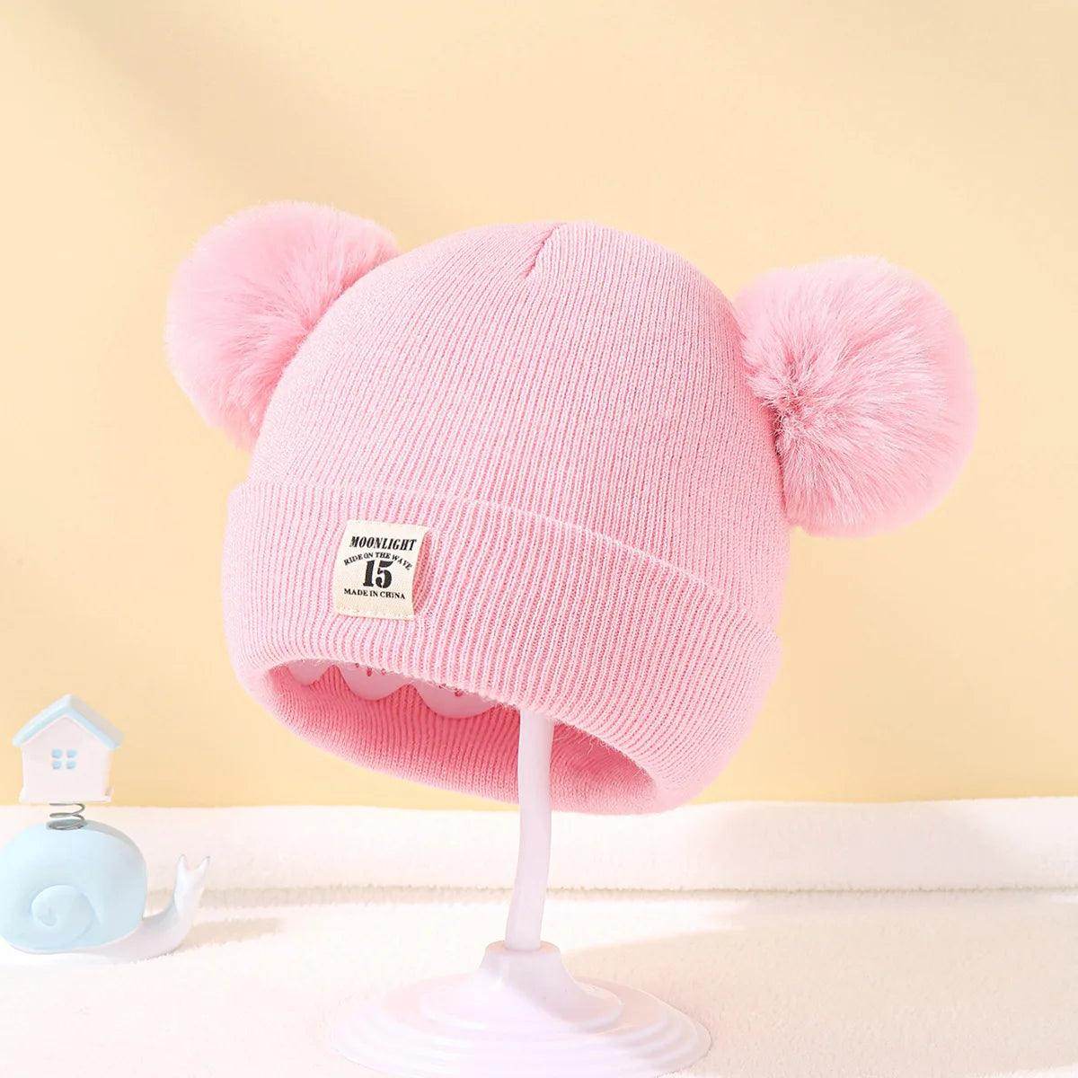 Gorro Infantil de Tricô com Pom - Pom - Valor Digital